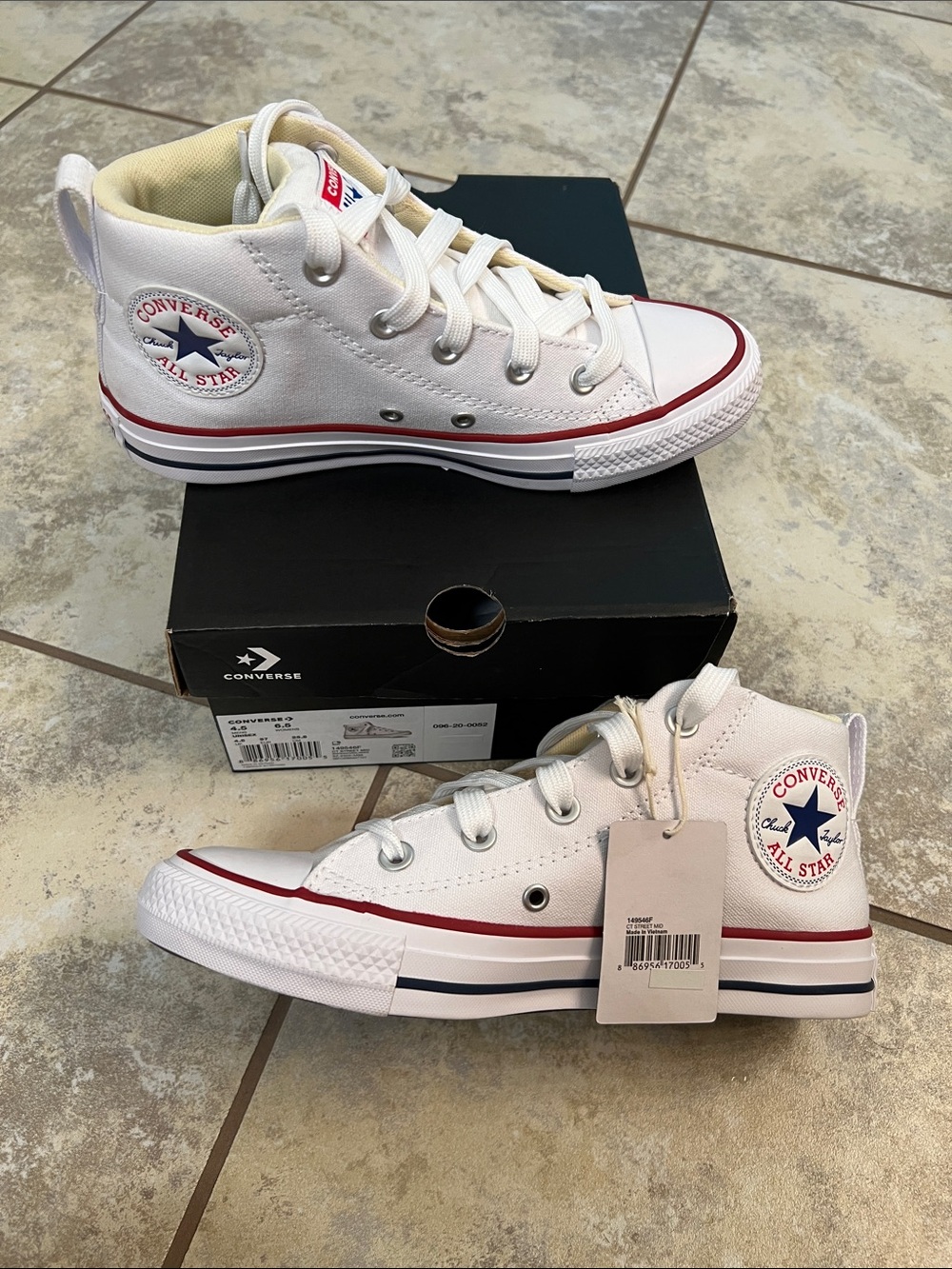 NWT White Converse CT Street Mid Unisex High Top Sneakers